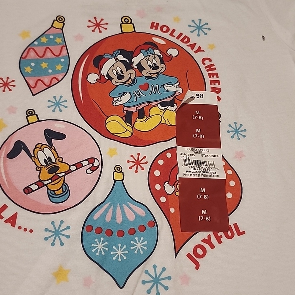 DISNEY MICKEY AND FRIENDS HOLIDAY CHEERS SHIRT SZ 7/8 NWT - Picture 2 of 4
